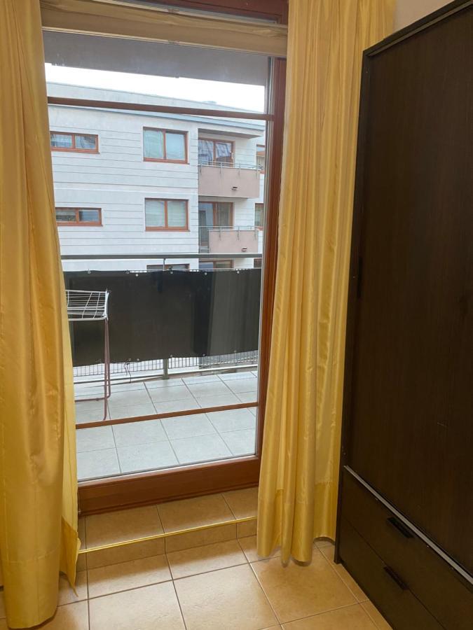 ワルシャワKomfortowy Apartament Na Florianskiej, Park Praski, Dw Wilenski,W Odleglosci Spaceru Od Starego Miasta, Milo Widziec Gosci Ze Zwierzetami, Очень Удобно Для Украинских Моряков,Которые Будут Сдавать Экзамены В Морричсервисе, Через Дорогу Офисアパートメント エクステリア 写真