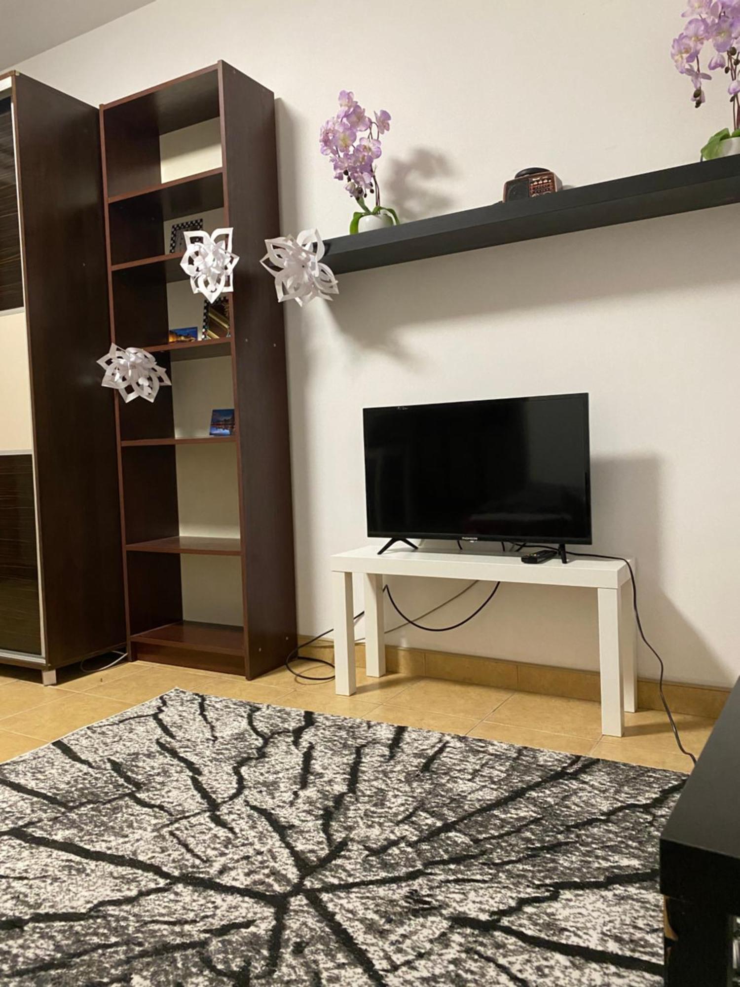 ワルシャワKomfortowy Apartament Na Florianskiej, Park Praski, Dw Wilenski,W Odleglosci Spaceru Od Starego Miasta, Milo Widziec Gosci Ze Zwierzetami, Очень Удобно Для Украинских Моряков,Которые Будут Сдавать Экзамены В Морричсервисе, Через Дорогу Офисアパートメント エクステリア 写真